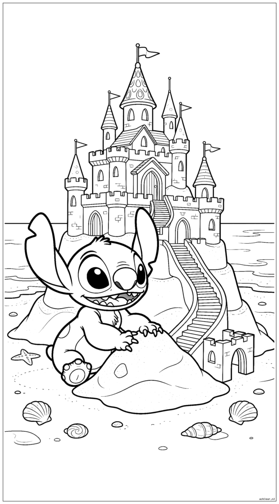 Stitch bouwt in de zomer een gedetailleerd zandkasteel op het strand